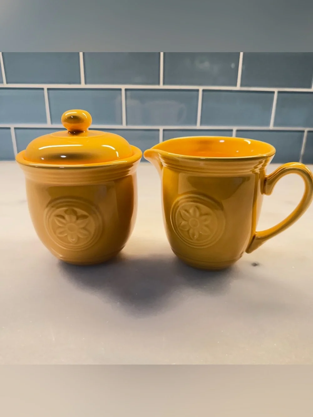 Yellow Ceramic Creamer and Sugar Set with Floral Medallion - Unbranded